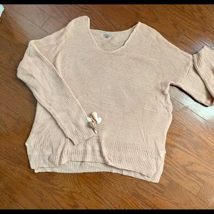 Lightweight scoop neck sweater